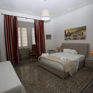 Sleepingenoa Gênes